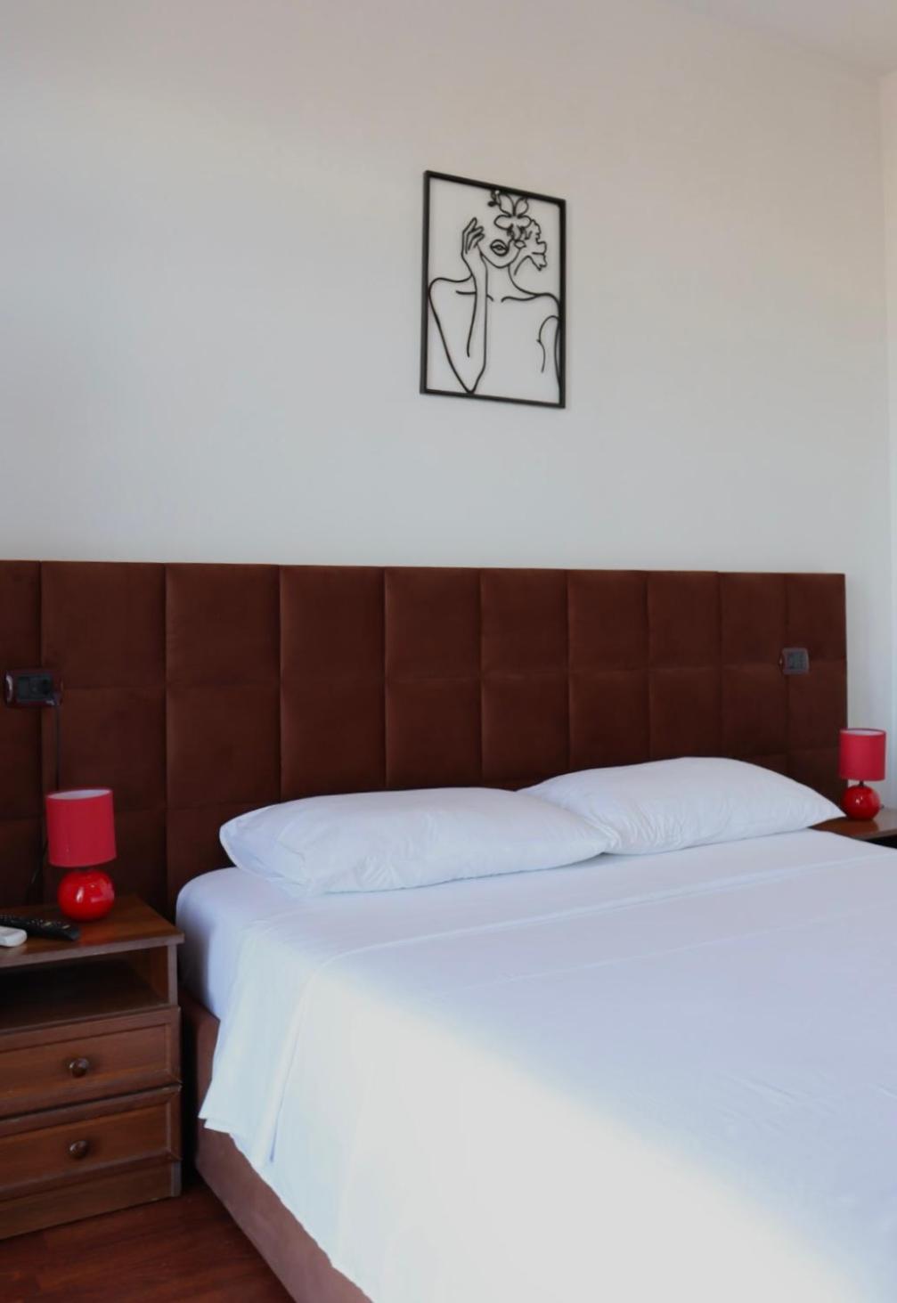 Grand Hotel Krujë エクステリア 写真